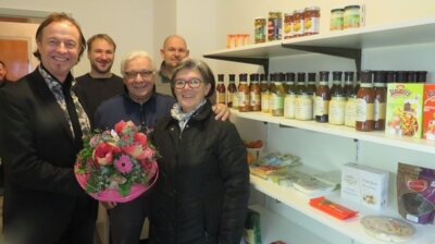 Initiative gegen Lebensmittelverschwendung: Fairteiler in Zusmarshausen eröffnet