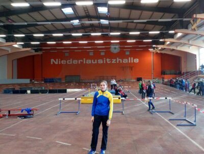 Foto zur Meldung: Tamina Hauswald wird Ostsäschsische Hallen-Mehrkampfmeisterin
