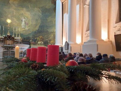 Foto zur Meldung: Musikalisch in die Adventszeit - Konzert in der Ludwigsluster Stadtkirche