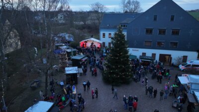 Drohnenaufnahme Weihnachtsmarkt Sonntag, 10.12.2023 (Bild vergrößern)