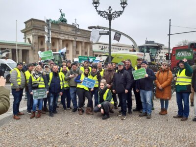 Bauerndemo 2023: Auch Mitglieder aus Südbrandenburg beteiligen sich am gemeinsamenProtest