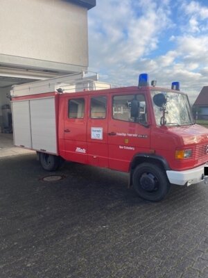 Verkauf eines außer Dienst gestellten Feuerwehrfahrzeugs LF 8/6 (Bild vergrößern)
