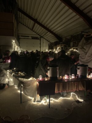 lebendiger Adventskalender / letzter Abend bei den LandFrauen vom Ortsverein Artlenburg/Avendorf (Bild vergrößern)