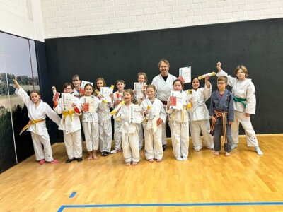 Erfolgreiche Prüfung der Ju-Jutsu-Kids in Riesweiler