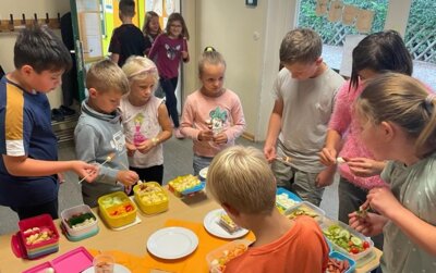 Meldung: Gesundes Frühstück der Patenklassen 1 und 4