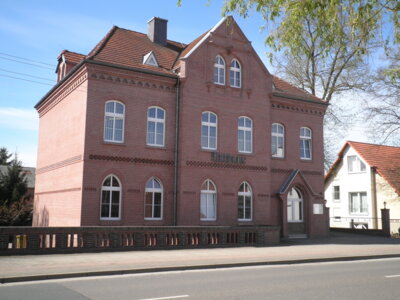 Rathaus mit der Kasse in der Seestraße 16 (Bild vergrößern)