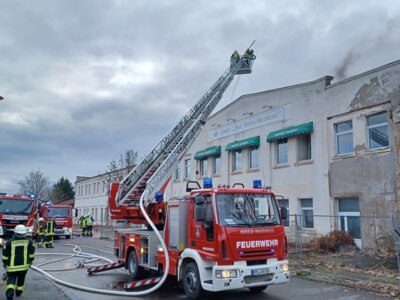 Foto zur Meldung: Update zum Großbrand Alte Beuchaer Straße