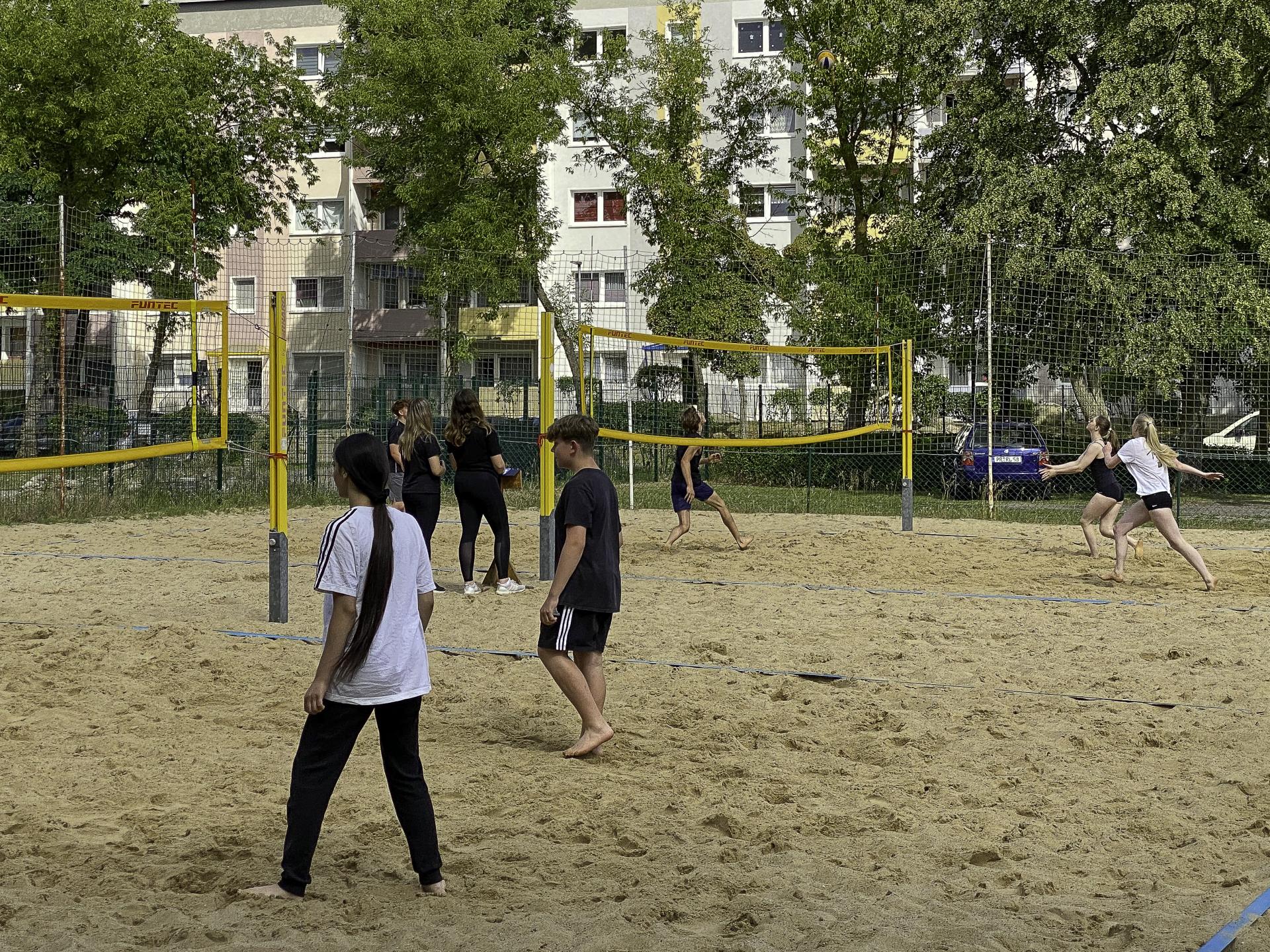 In 14 Teams trugen die Volleyballer das KreisTurnier auf der Anlage im JFZ aus. Foto: Stadt Pritzwalk