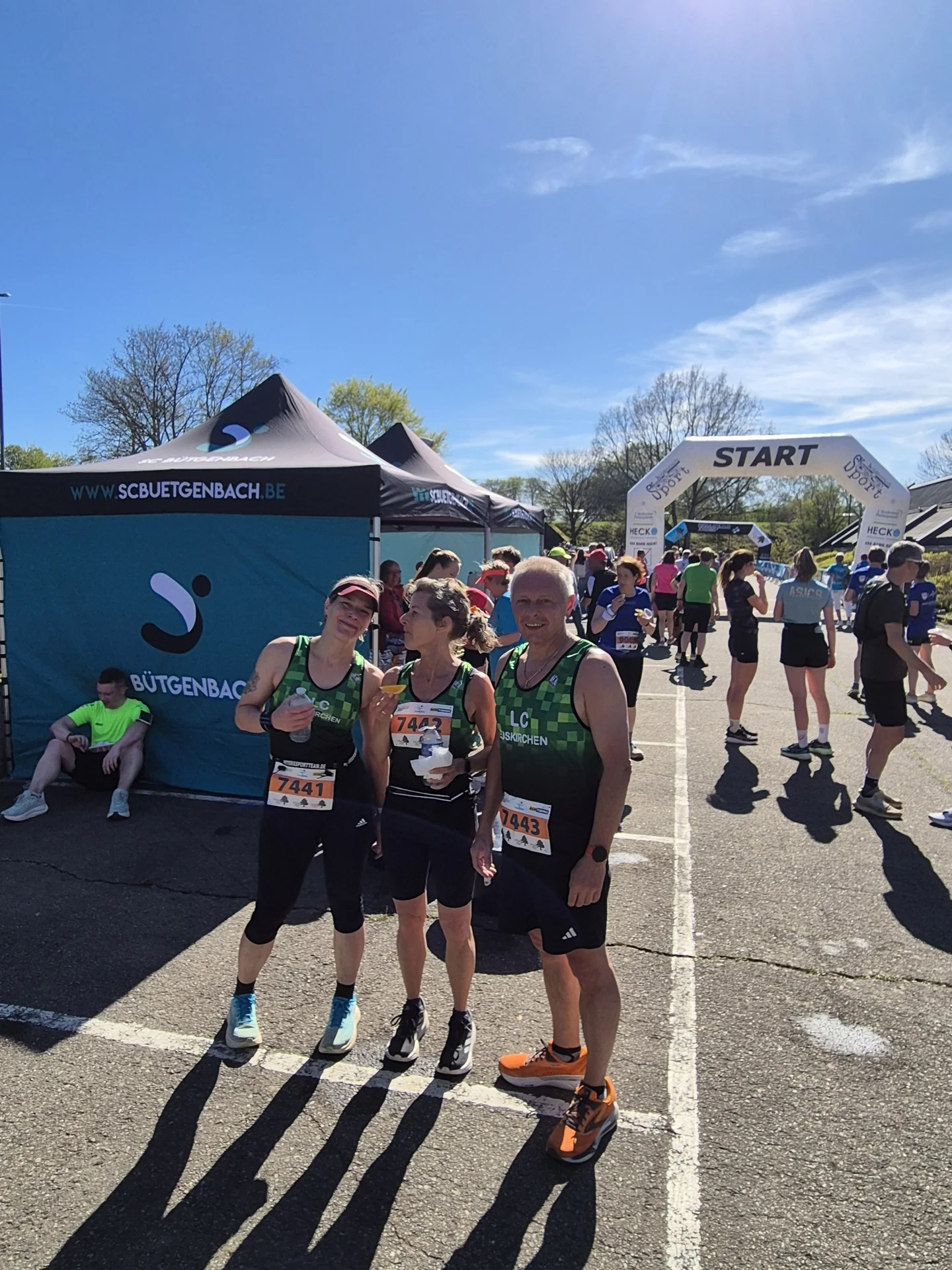 Geschafft - Silke, Saskia und Hubi in bester Stimmung nach dem Lauf