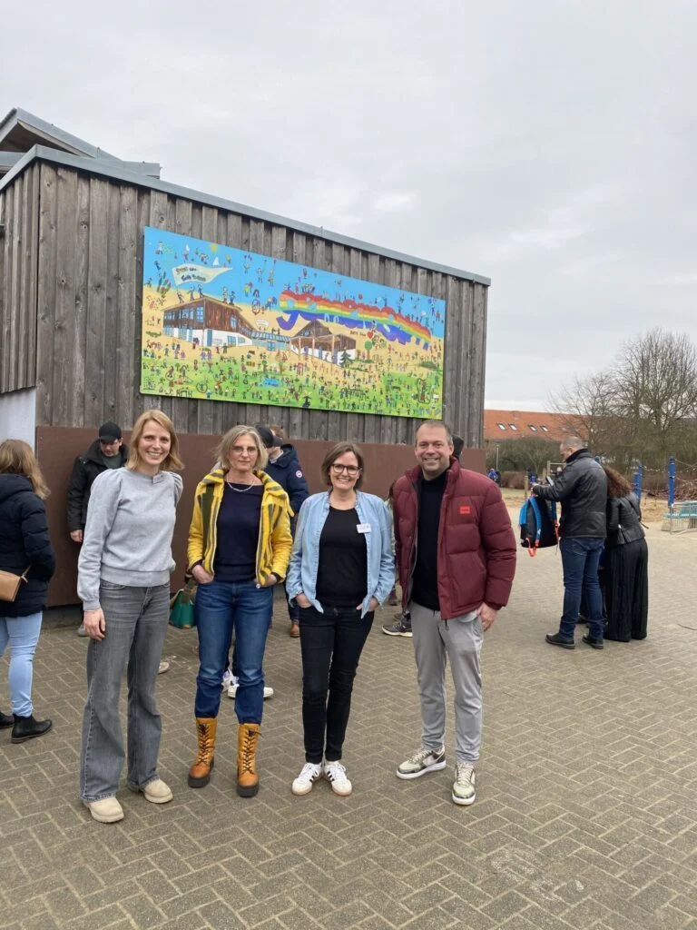 Sponsoren vor dem Bild