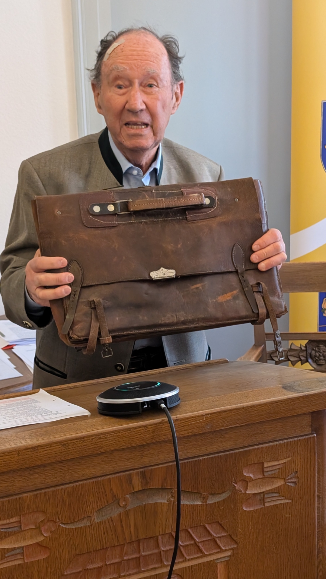 Prof. Otfrid Pustejovski