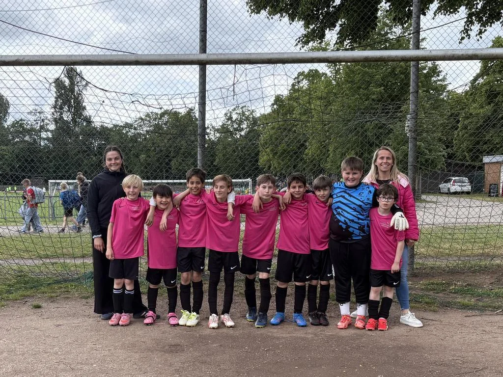 Fußballmannschaft der Grundschule
