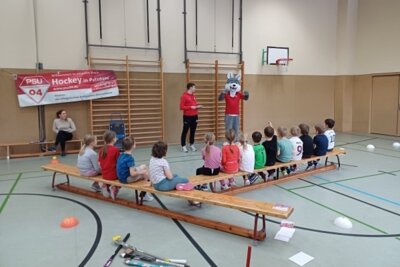 Foto zur Meldung: Besuch der Eisenhart-Grundschule in Potsdam