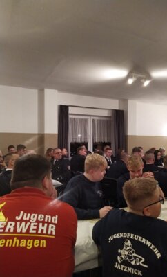 Meldung: Jahreshauptversammlung der Feuerwehren in Blumenhagen - Wir waren auch dabei !