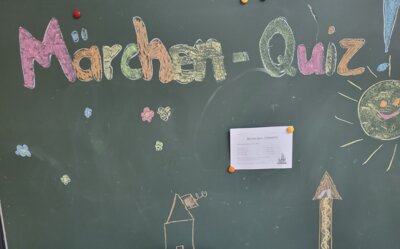 Meldung: Die Märchen-AG stellt aus