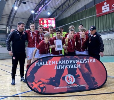 HLM 2024: Goldener Pokal und Jubel bei Energies B-Junioren