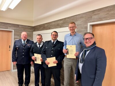 Foto zur Meldung: Lübbenauer Feuerwehrkräfte erhalten besondere Auszeichnung