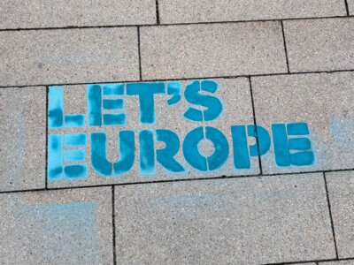 Foto zu Meldung: LET’S EUROPE: RVR und Städte der Metropole Ruhr starten mit Spray-Aktionen neue Kampagne zur Europawahl 2024