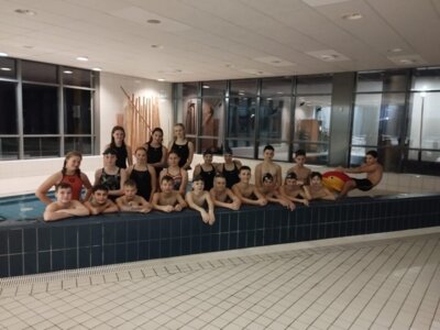 Schwimmausbildung der Kanuten in Lindow (Bild vergr&ouml;&szlig;ern)