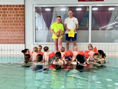 Meldung: Babyschwimmen im Hallen- und Freibad Immenhausen