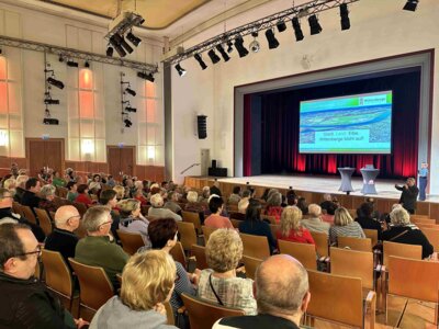 Auf großes Interesse stieß am 20 Februar die Informationsveranstaltung zur Landesgartenschau 2027 im Wittenberger Kultur- und Festspielhaus I Foto: Martin Ferch (Bild vergrößern)