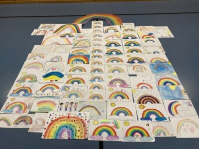 Wir sind bunt und offen! (Bild vergrößern)
