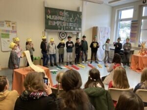 Märchenhafte Projektwoche (Bild vergrößern)