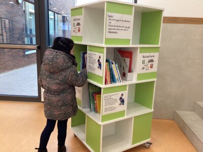 Bücherturm bereichert Leselandschaft