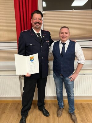 Foto zur Meldung: Christoph Lippert zum neuen Wehrführer ernannt Foto zur Meldung: Christoph Lippert zum neuen Wehrführer ernannt