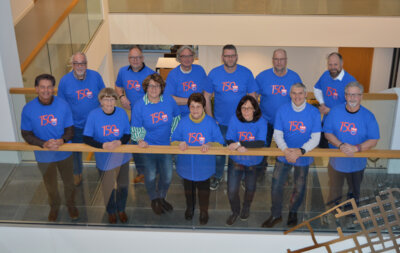 Gemeinderat im 150-Jahre-Shirt (Bild vergrößern)