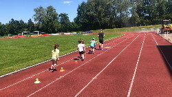 Sport im Stadion (Bild vergrößern)