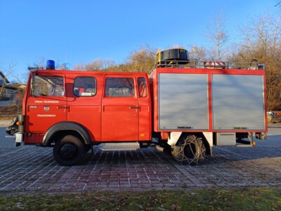 Feuerwehr-Oldtimer: Die Prackenbacher Feuerwehr verkauft das alte Feuerwehrauto an Interessierte.