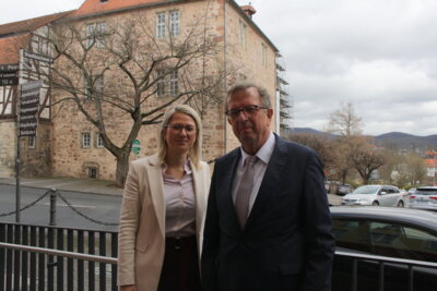 Nicole Rathgeber, Landrätin des Werra-Meißner-Kreises, und Dr. Werner Henning, Landrat des Kreises Eichsfeld (Bild vergrößern)