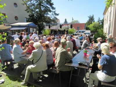 Frühlingsfest im Amtspark in Brück (Bild vergrößern)