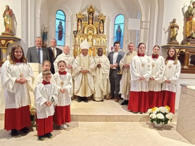 Foto zur Meldung: Gottesdienst mit Bischof Peter Paul Angkyier