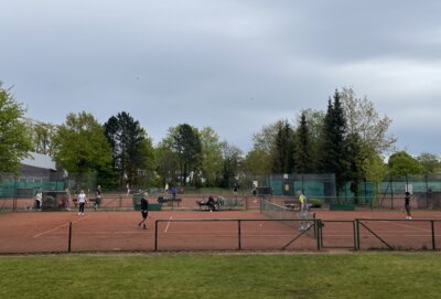 Saisoneröffnung der Tennisabteilung (Bild vergrößern)