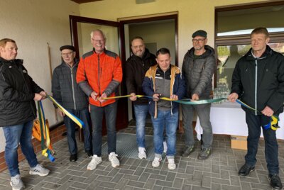 Einweihung Sanitärtrakt Sportplatz Luckauer Straße (Bild vergrößern)