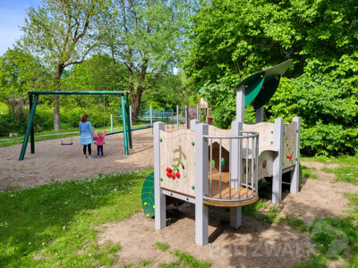 Neu auf dem Spielplatz An den Krickgärten: eine U-3-Kleinkinderkombination. Foto: Beate Vogel (Bild vergrößern)