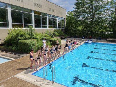 Freibad in Immenhausen eröffnet (Bild vergr&ouml;&szlig;ern)