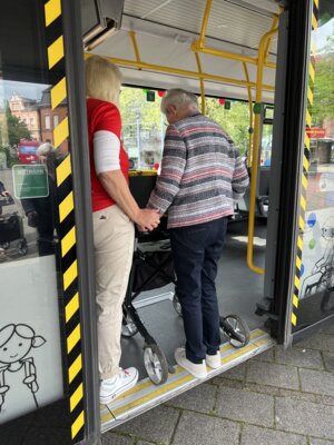 Foto zu Meldung: Angebot der VKU „Busschule für Jedermann“ am 06. Juni 2024