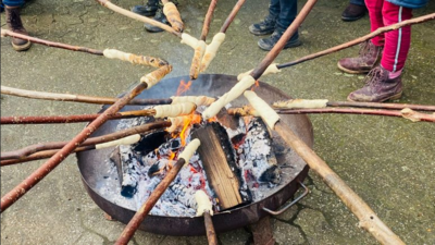 Stockbrot (Bild vergrößern)