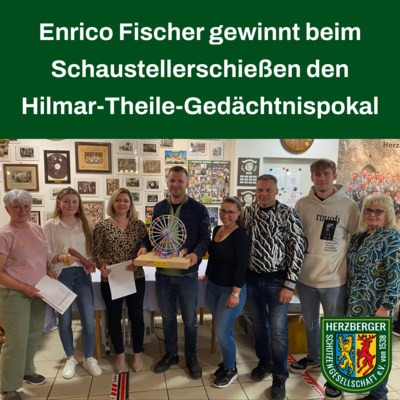 Enrico Fischer gewinnt beim Schaustellerschießen den Hilmar-Theile-Gedächtnispokal (Bild vergrößern)
