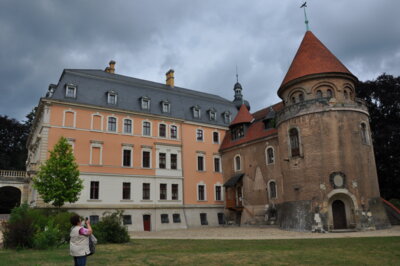 Schloss in Altdöbern/Stara Darbnja (Bild vergr&ouml;&szlig;ern)
