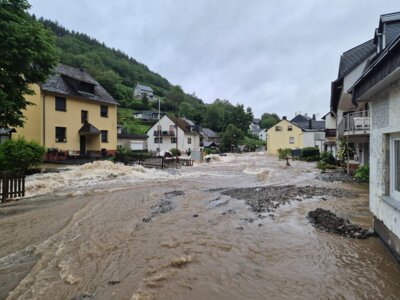 Vor einer Woche kam das Hochwasser (Bild vergrößern)