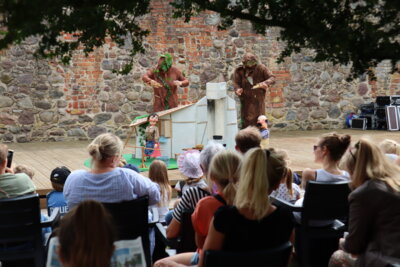 Ticketverkauf für die 4. Puppentheatertage Kyritz 2024 „Märkische Schätze“ am 3. und 4. August im Klostergarten hat begonnen