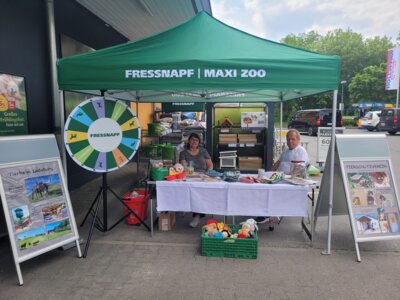 Frühlingsfest in der Fressnapffiliale in der Karower Chaussee (Bild vergrößern)