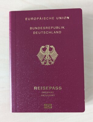 Foto zur Meldung: Ferienzeit – Reisezeit ....ist Ihr Ausweis noch gültig?