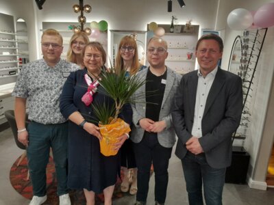 Foto zur Meldung: Bürgermeister Axel Schmidt beim Tag der offenen Tür von SEHwerk Stürzebecher