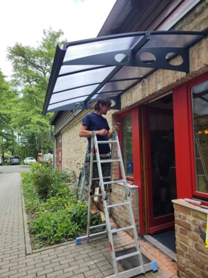Investitionen in das Dorfgemeinschafts-, und Feuerwehrgerätehaus in Emstal (Bild vergrößern)
