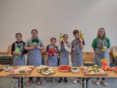 Aktion "gesundes Pausenbrot" an der Grundschule in Glöwen